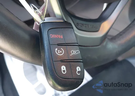 2018 Jeep Grand Cherokee Altitude 4X4 z USA, uszkodzony, nr VIN 1C4RJFAGXJC214531